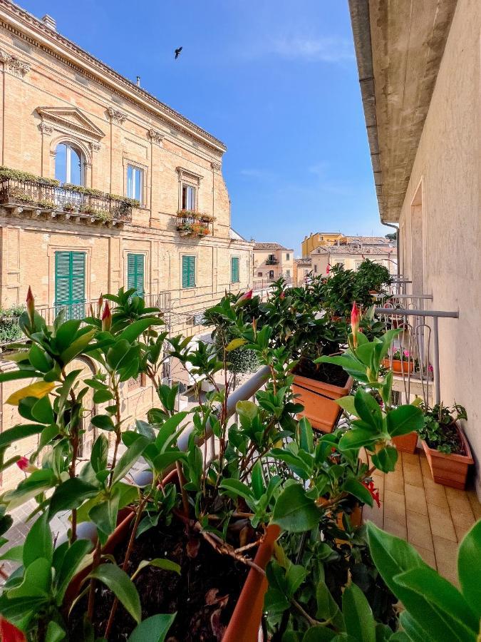 Borgo Antico Lägenhet Atessa Exteriör bild